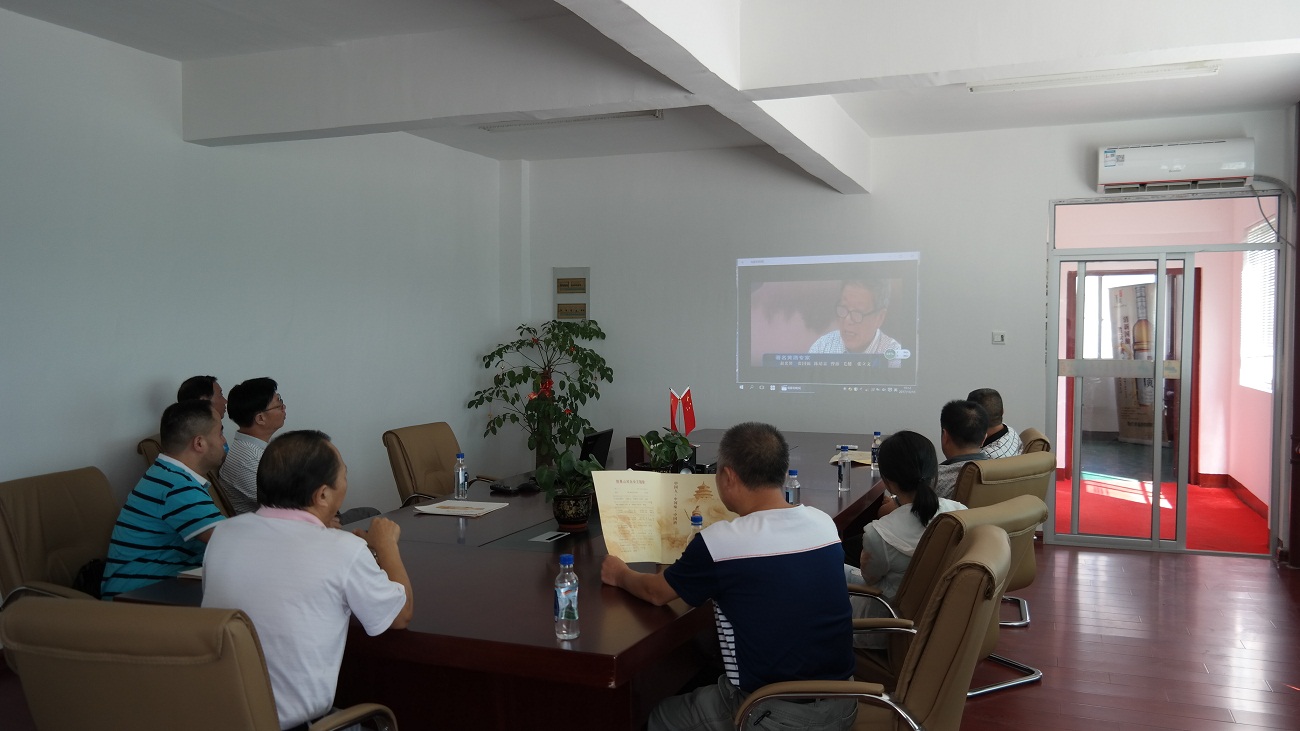 ���˴���ص��и��ͻƾ�������Ŀ